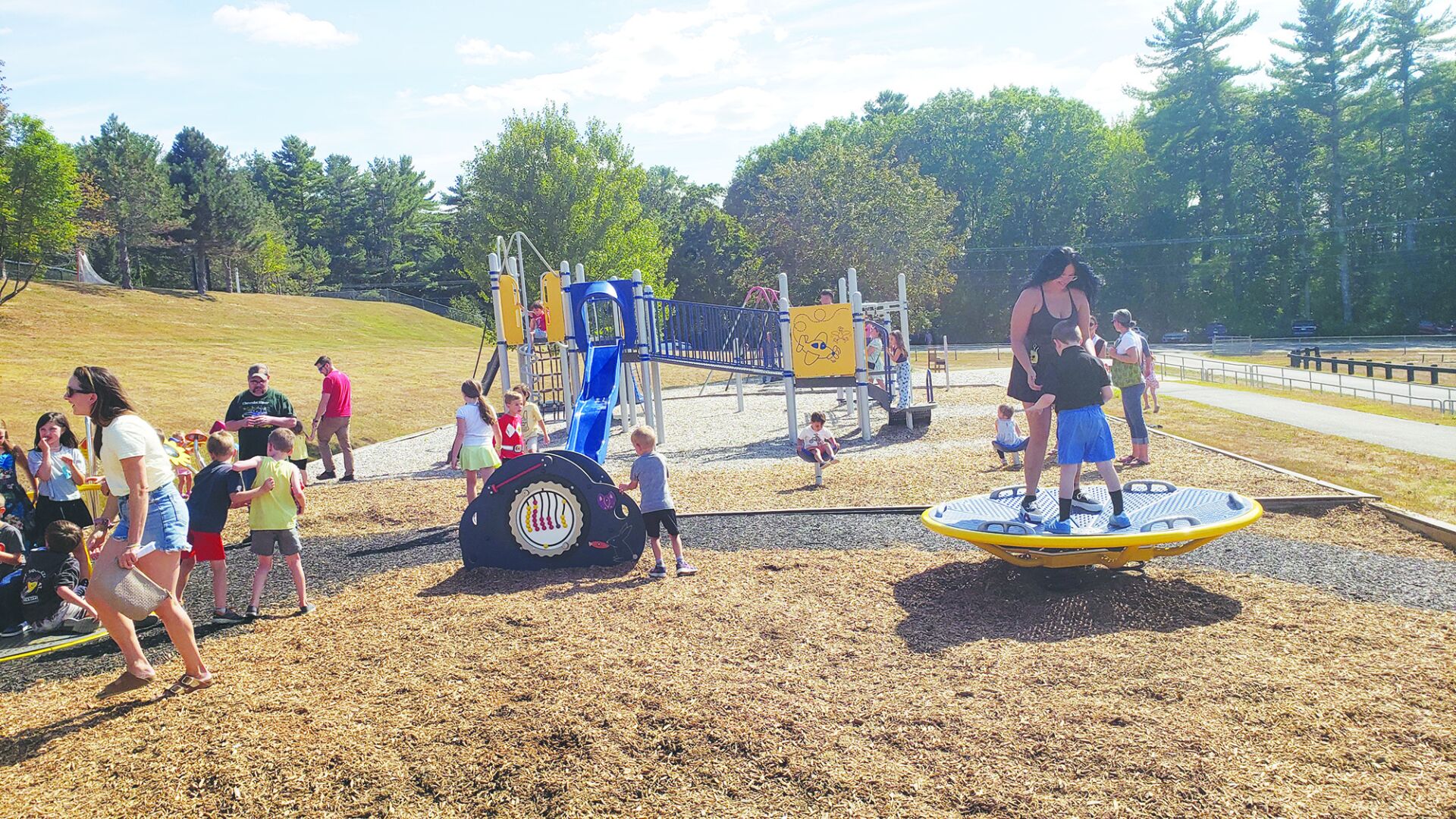 Inter-Lakes Elementary School welcomes families